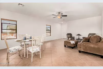 20823 E Founders Road, Red Rock, AZ 85145 - Photo 5