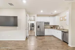 3592 W Granite Vista Dr, Tucson, AZ 85742 - Photo 13