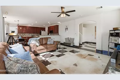 12827 Bloomington Loop, Oro Valley, AZ 85755 - Photo 19