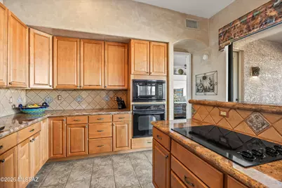 3432 W Tiny Bird Court, Tucson, AZ 85745 - Photo 7