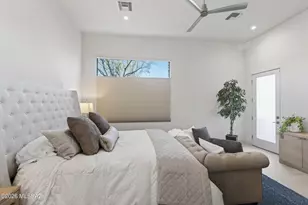 14248 N Hidden Enclave Pl, Oro Valley, AZ 85755 - Photo 19