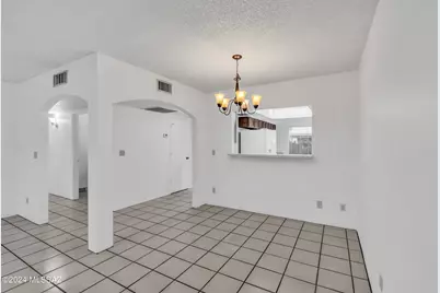 7860 E Baker Street, Tucson, AZ 85710 - Photo 13