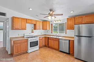 217 S McNab Pkwy, San Manuel, AZ 85631 - Photo 11