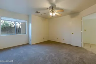 1102 E Halcyon Rd, Tucson, AZ 85719 - Photo 11