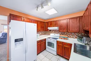 608 W Rio San Pedro, Green Valley, AZ 85614 - Photo 13