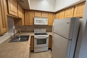 1810 E Blacklidge Dr, Tucson, AZ 85719 - Photo 5