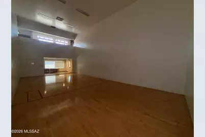 1810 E Blacklidge Drive #319, Tucson, AZ 85719 - Photo 9