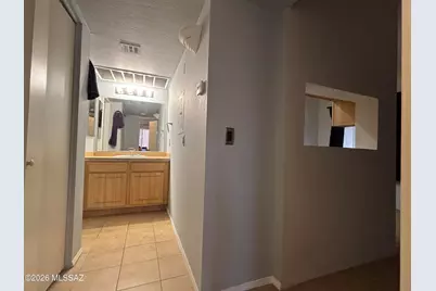 1810 E Blacklidge Drive #319, Tucson, AZ 85719 - Photo 7