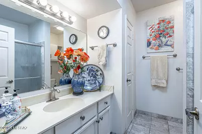 920 W Camino Sagasta, Green Valley, AZ 85622 - Photo 37