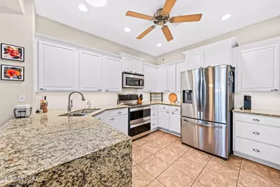 187 E Sky Light Street, Tucson, AZ 85737 - Photo 15