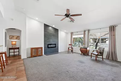 1885 E Cliff Swallow Trail, Green Valley, AZ 85614 - Photo 5