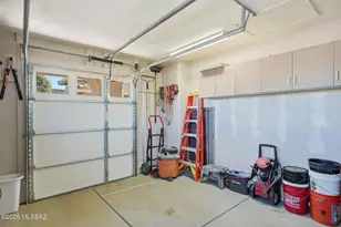 2568 E Alexis Ct, Green Valley, AZ 85614 - Photo 21