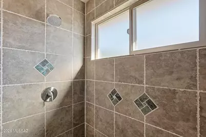 2568 E Alexis Court, Green Valley, AZ 85614 - Photo 17