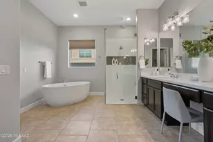 14035 N Speckled Burro Ln, Marana, AZ 85658 - Photo 11