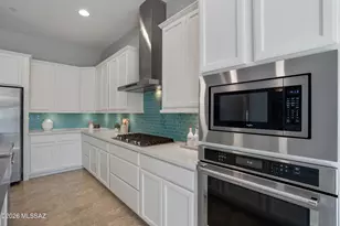 14035 N Speckled Burro Ln, Marana, AZ 85658 - Photo 9