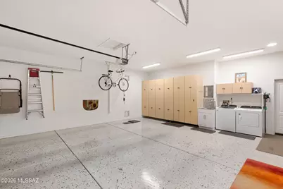 5835 S Atascosa Peak Drive, Green Valley, AZ 85622 - Photo 37