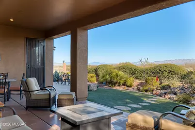 5835 S Atascosa Peak Drive, Green Valley, AZ 85622 - Photo 19
