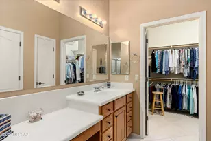 5835 S Atascosa Peak Dr, Green Valley, AZ 85622 - Photo 35