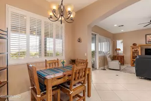 5835 S Atascosa Peak Dr, Green Valley, AZ 85622 - Photo 17