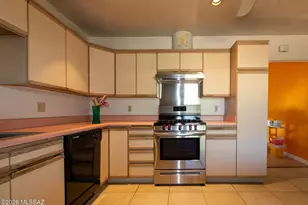 5417 E Willard St, Tucson, AZ 85712 - Photo 5