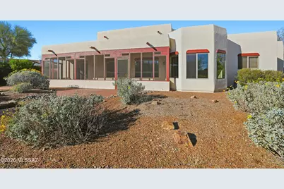 933 W Placita Llovizna, Green Valley, AZ 85614 - Photo 17