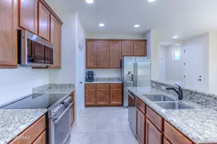 2945 W Stepping Stone Ct, Tucson, AZ 85741 - Photo 9