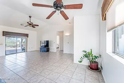 1102 W Camino Monte Cristo, Green Valley, AZ 85614 - Photo 11