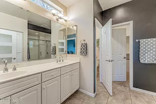 2445 E Sky Creek Dr, Green Valley, AZ 85614 - Photo 29