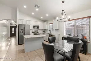 39443 S Cinch Strap Pl, Tucson, AZ 85739 - Photo 17