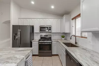 39443 S Cinch Strap Place, Tucson, AZ 85739 - Photo 21