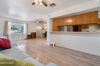 4732 E Scarlett Street, Tucson, AZ 85711 - Photo 11