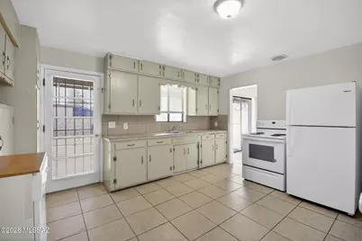 2601 N Treat Avenue, Tucson, AZ 85716 - Photo 7