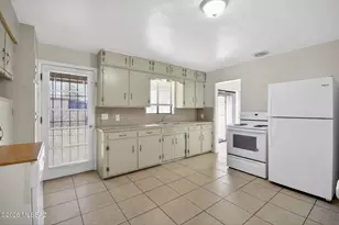 2601 N Treat Ave, Tucson, AZ 85716 - Photo 7