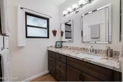 6655 N Canyon Crest Drive #18102, Tucson, AZ 85750 - Photo 9