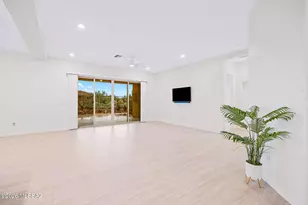 5197 W Brentwood Ln, Oro Valley, AZ 85742 - Photo 5