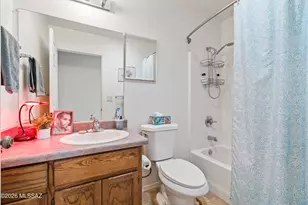 881 N Mountain View Dr, Oracle, AZ 85623 - Photo 17