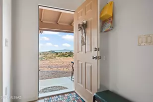 881 N Mountain View Dr, Oracle, AZ 85623 - Photo 3