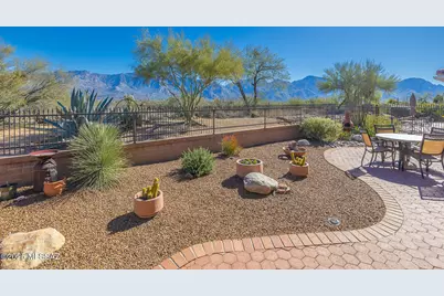 14508 N Lost Arrow Drive, Oro Valley, AZ 85755 - Photo 3