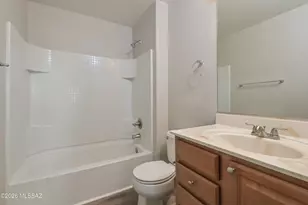 6936 S Blueeyes Dr, Tucson, AZ 85756 - Photo 9