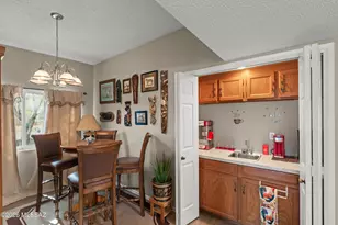 2811 S Camino Godoy, Green Valley, AZ 85622 - Photo 19