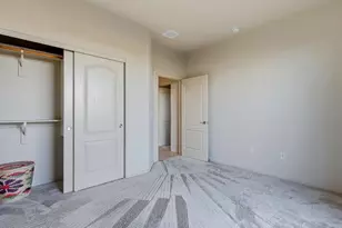 5045 S Hannah Heather Pl, Tucson, AZ 85747 - Photo 17