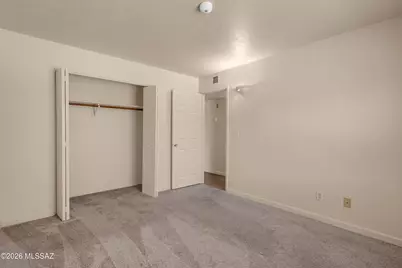 1810 E Blacklidge Drive #108, Tucson, AZ 85719 - Photo 17