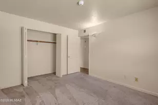 1801 E Blacklidge Dr, Tucson, AZ 85719 - Photo 17