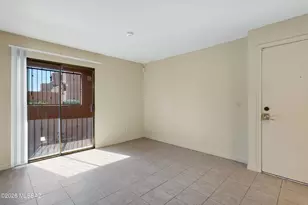 1801 E Blacklidge Dr, Tucson, AZ 85719 - Photo 11