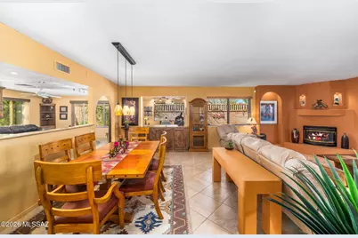 972 W Camino Urbano, Green Valley, AZ 85622 - Photo 13