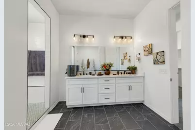 470 W Red Ribbon Lane, Oro Valley, AZ 85755 - Photo 27