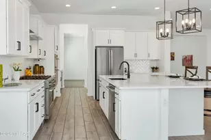 470 W Red Ribbon Ln, Oro Valley, AZ 85755 - Photo 23