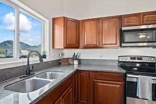 1884 Circulo Colombia, Rio Rico, AZ 85648 - Photo 17