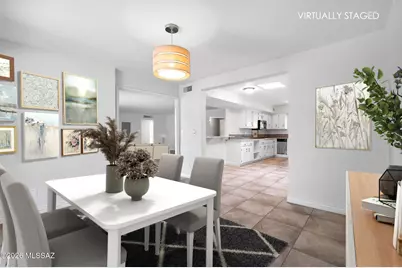 450 E Los Rincones, Green Valley, AZ 85614 - Photo 11