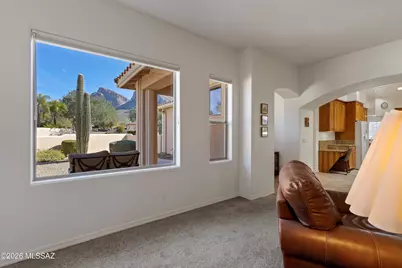 9655 Golden Sun Drive, Oro Valley, AZ 85737 - Photo 7